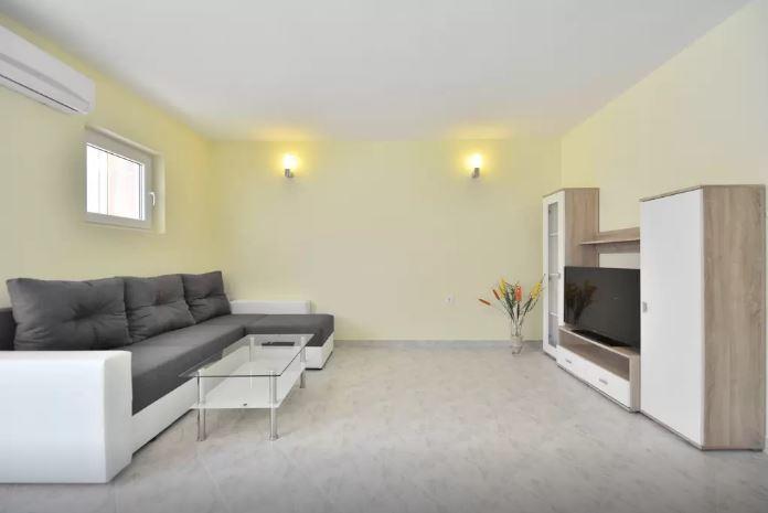 Mikuljan Apartments Stobreč Екстериор снимка