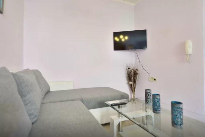 Mikuljan Apartments Stobreč Екстериор снимка