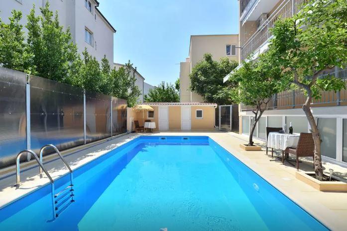 Mikuljan Apartments Stobreč Екстериор снимка