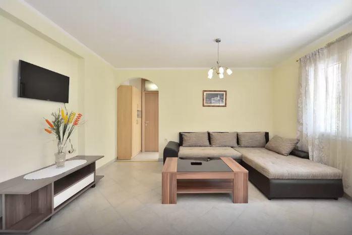 Mikuljan Apartments Stobreč Екстериор снимка
